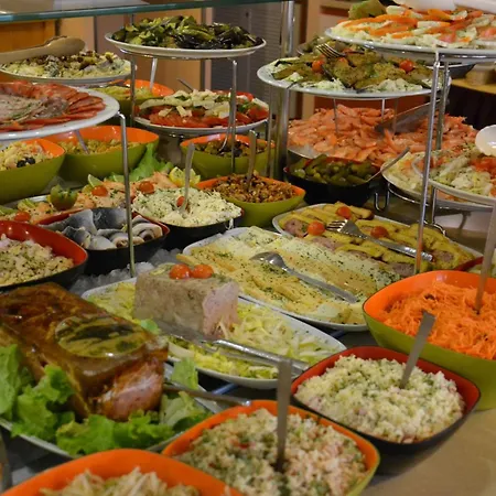 Hotel Greenhotels Roissy Parc Des Expositions 3*