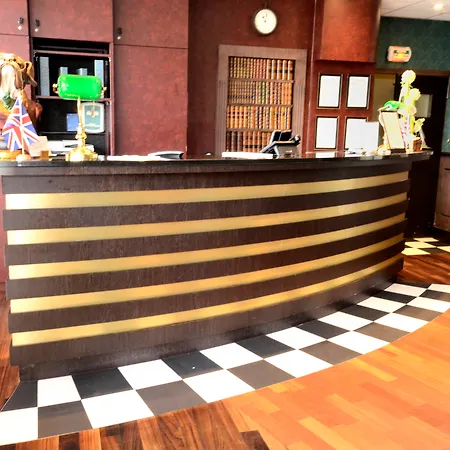Greenhotels Roissy Parc Des Expositions Hotel Tremblay-en-France