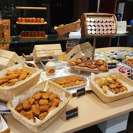 Greenhotels Roissy Parc Des Expositions Hotel 3*