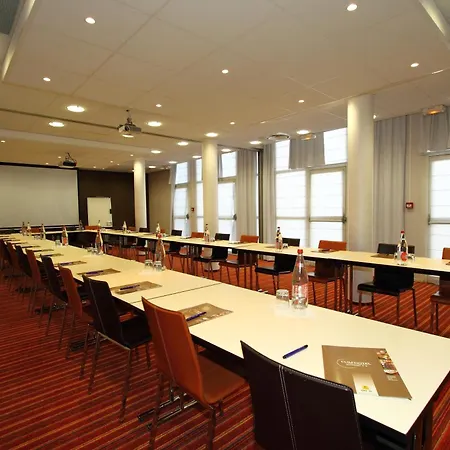 Greenhotels Roissy Parc Des Expositions
